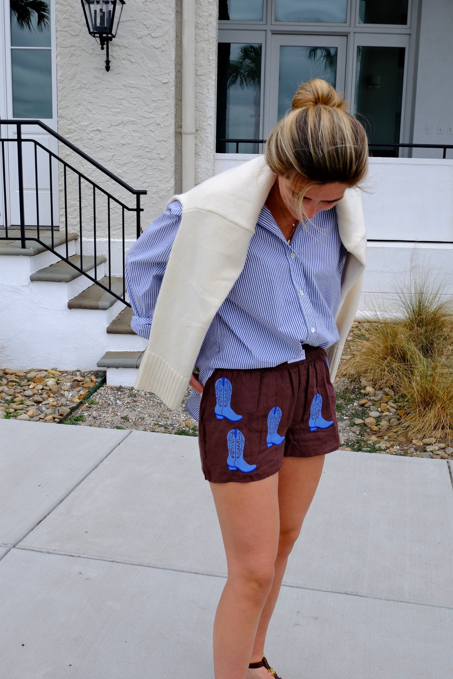 Linen Boot Shorts